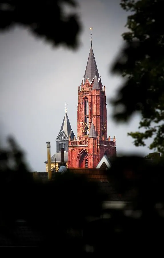 Bed&breakfast in monumental house maastricht centre Bed & Breakfast